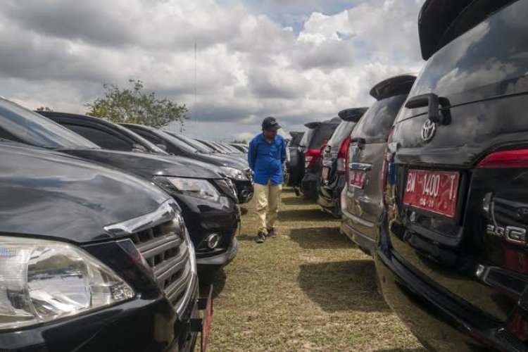 Sanksi buat ASN yang Nekat Mudik Pakai Mobil Dinas dan Terima Parsel Lebaran