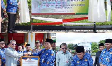 Bupati Sukiman Resmikan RKB SMPN 1 Rambah yang Dibangun BRK Syariah Pasir Pengaraian