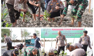 Cegah Abrasi dan Perkuat Sinergitas, TNI-Polri di Meranti Tanam Mangrove