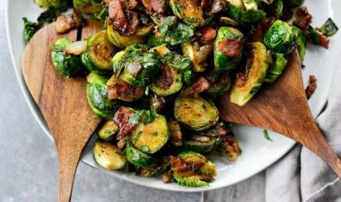 Ini 5 Makanan yang Bisa Jadi Racun Jika Dimasak atau Terlalu Matang