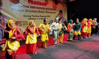 Meriah! Drama Musikal Bujang Telajak dan Randai dari Riau 'Goyang' KPN 2023