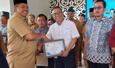 Komitmen Turunkan Angka Stunting, PHR Terima Penghargaan dari Pemkab Siak