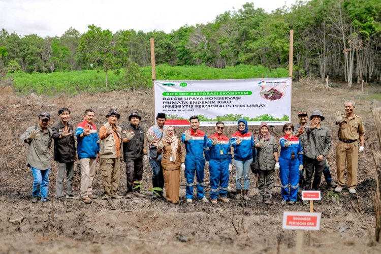 Pertagas Tanam 1.200 Pohon Dalam Upaya Konservasi Primata Endemik Riau di Balai Raja