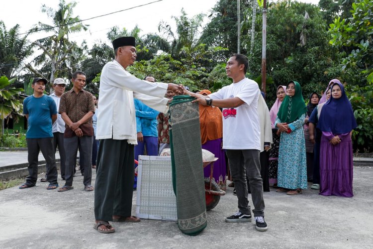 Orang Muda Ganjar Bantu Pembangunan Musala di Siak