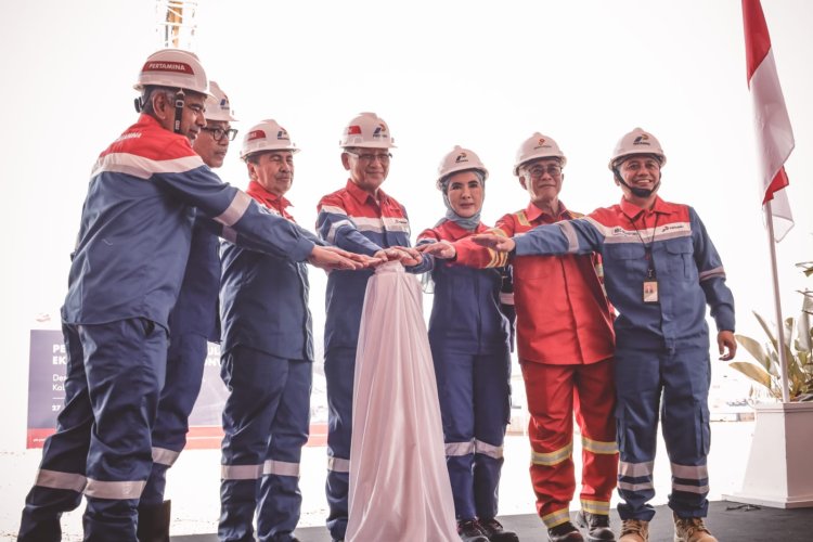 Pertamina Tajak Perdana Sumur Minyak Non Konvensional Blok Rokan   