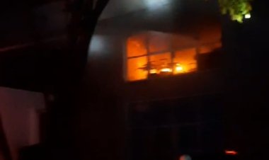 Breaking news: Kantor BPKAD Pekanbaru Terbakar