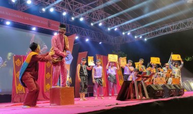 Teater Bangsawan Tengku Mahkota Seri Buantan Pukau Raimuna Nasional XII