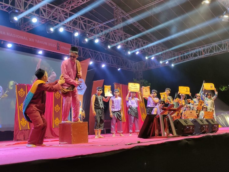 Teater Bangsawan Tengku Mahkota Seri Buantan Pukau Raimuna Nasional XII