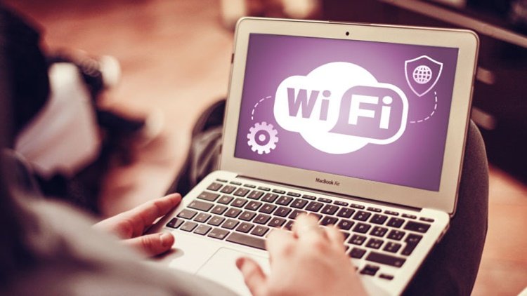 Tips Aman Pakai WiFi Publik Agar Terhindar dari Peretas 