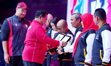 Gubri Syamsuar Raih Penghargaan Pelaku Olahraga Berprestasi 2023