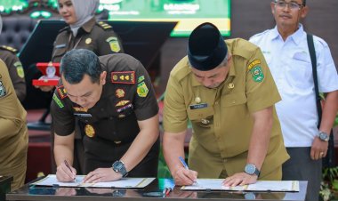 Bupati Siak Dukung Program Jaga Zapin Produk Kejati Riau