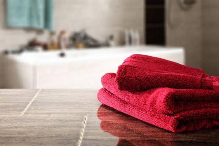 The Importance of Regularly Washing and Storing Towels to Prevent Disease Transmission and Skin Problems