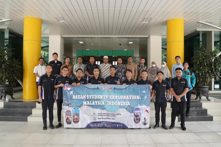 10 Mahasiswa UiTM Malaysia Student Exchange Non Transfer Credit di UIR