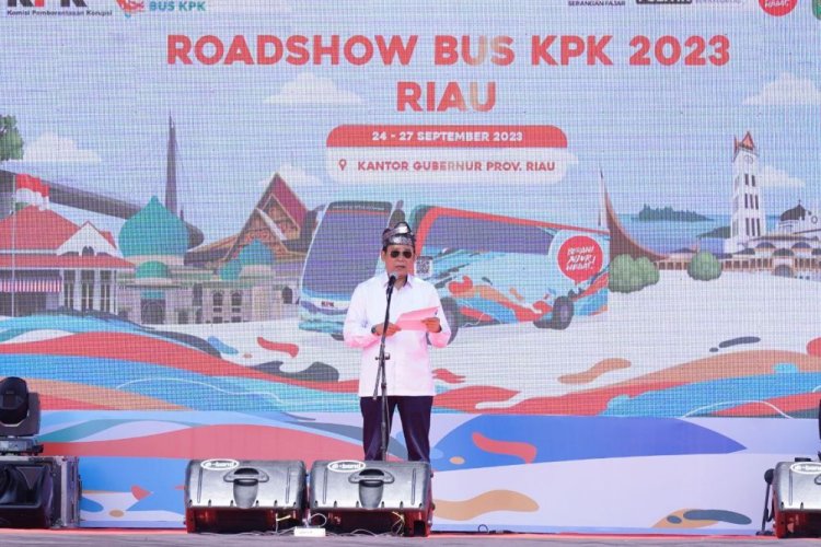 Roadshow Bus KPK 2023 di Pekanbaru, Wakil Ketua KPK Johanis Tanak Ingatkan Serangan Fajar di Tahun Politik