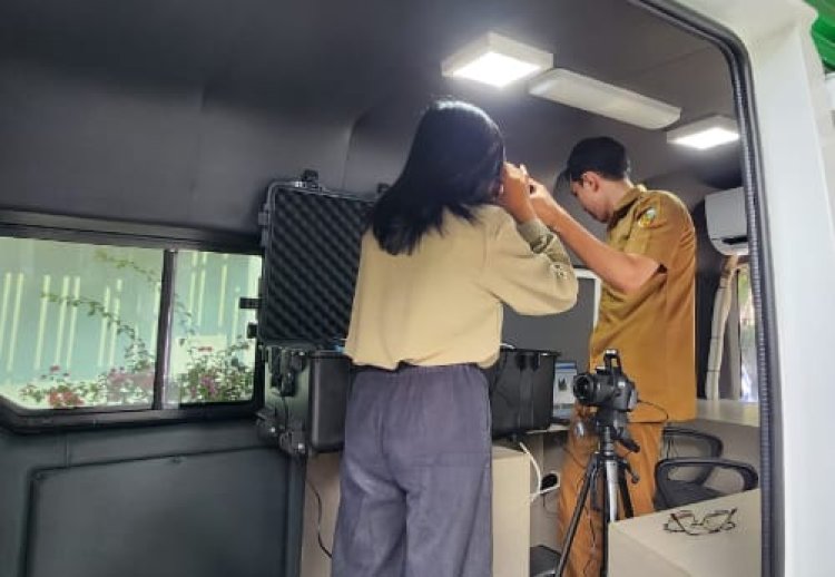 Bus Adminduk Keliling Disdukcapil Pekanbaru Ikut Bersama Roadshow Bus KPK