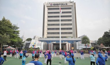 Motivasi Masyarakat untuk Berolahraga, Kemenpora Gelar Senam Jumat Krida