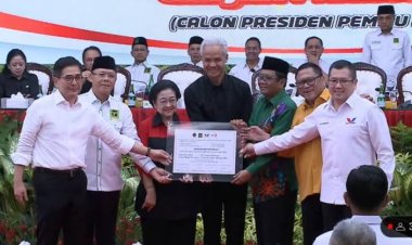 Sah! Mahfud MD Dampingi Ganjar Pranowo jadi Cawapres