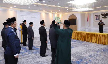 Menteri Agama Lantik Mahyudin Jadi Kepala Kanwil Kemenag Provinsi Sumatera Barat