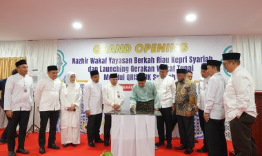 Gubri Syamsuar Resmikan Nazhir Wakaf Yayasan BRK Syariah dan Gerakan Wakaf Tunai