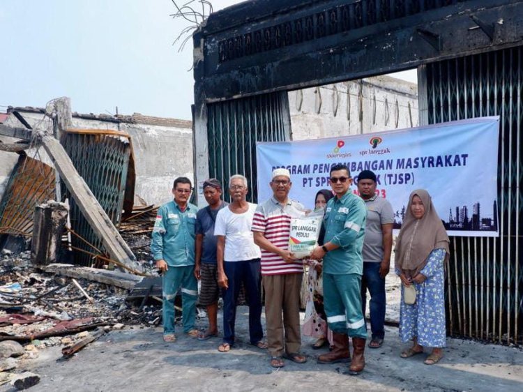 PT SPR Langgak Bantu Korban Kebakaran di Ujungbatu