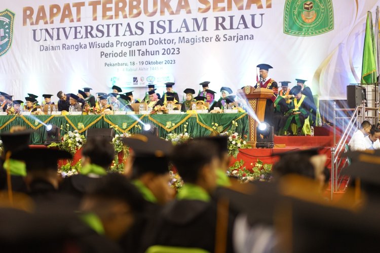 UIR Gelar Wisuda Periode III 2023, Ijazah Langsung Dibagikan