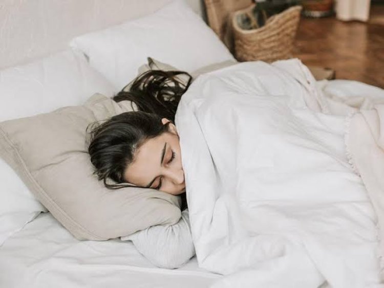 Ini Efek Ngeri & 5 Tips Cegah Kurang Tidur Bagi Orang Dewasa