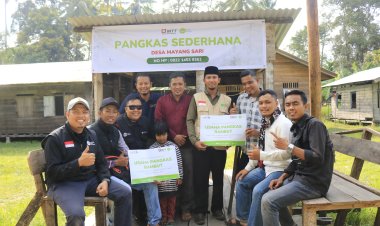 MTT Sumbagteng dan IZI Riau Salurkan Bantuan Alat Pangkas Rambut Kepada Bapak Darul Azim