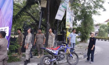 Bawaslu Kota Pekanbaru Tertibkan 5.485 Alat Peraga Kampanye Sebelum Pemilu 2024