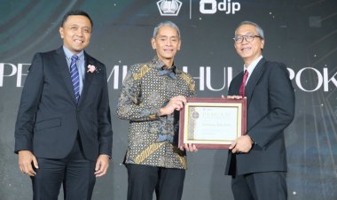 Pertamina Hulu Rokan Menerima Penghargaan Tax Award 2023