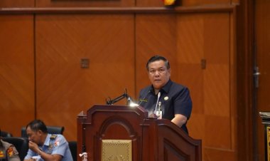Sekdaprov Riau SF Hariyanto Sampaikan Nota Keuangan Rancangan Perda APBD Riau Tahun Anggaran 2024