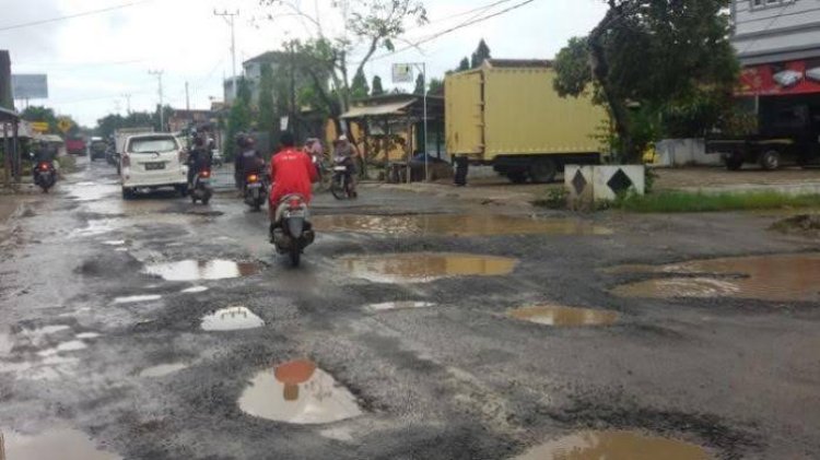 6 Ruas Jalan Rusak Di Pekanbaru Diperbaiki Tahun Depan Pakai DAK