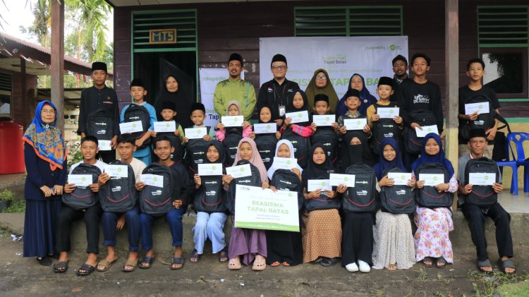 Tokopedia & IZI Riau Resmi luncurkan Program Beasiswa Tapal Batas untuk Mendukung Pendidikan di Daerah Perbatasan
