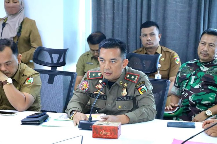 Satpol PP Kota Pekanbaru Akan Tertiban APK di Pohon, Tiang Listrik dan Ruang Hijau