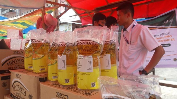 Pagi Ini Pasar Murah di Lapangan Kantor Lurah Tuah Negeri Lama, Minyak Goreng Dijual Rp13 Ribu per Kg