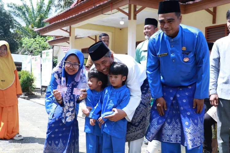 Bujang Kampung di Suka Mulya Dayun, Alfedri Sampaikan Program Smart Kampung