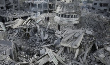 Israel Hancurkan Masjid Terbesar dan Tertua di Gaza