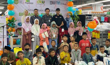 Manfaatkan Liburan Sekolah, Pegadaian Syariah dan IZI Riau ajak Anak Yatim Belanja di Mall