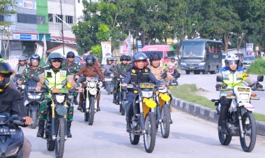 Tinjau Perayaan Natal 2023, Pj Wali Kota Pekanbaru Muflihun Patroli Bermotor