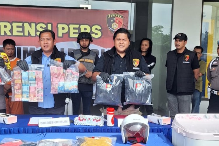 Ditreskrimum Polda Riau Tangkap Dua Perampok Bersenjata Api, Pelaku Tembak Tauke Sawit dan Sikat Rp742 Juta