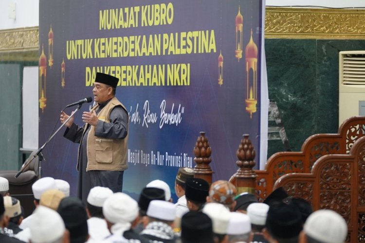 10 Ribu Porsi Makanan UMKM Laris Manis Diserbu Jemaah GSSB Akbar di Masjid Raya Annur