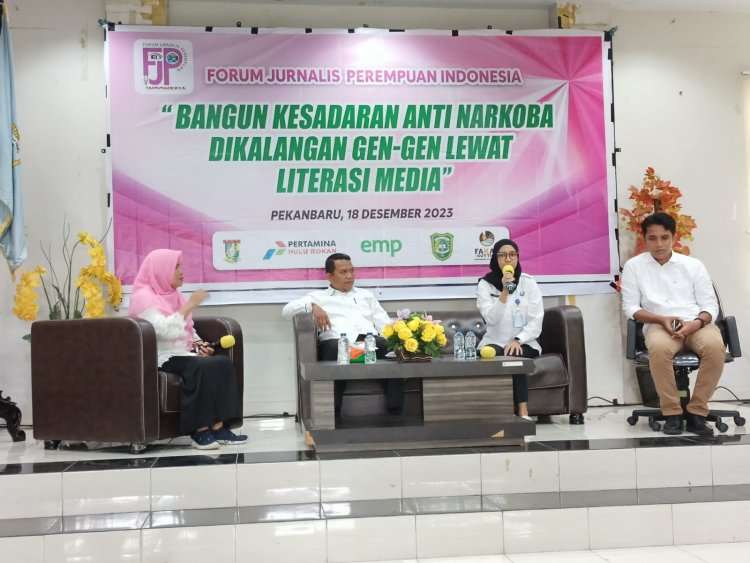 Bidik Gen Z, FJPI Riau Gelar Literasi Bahaya Narkoba di Kampus UIR