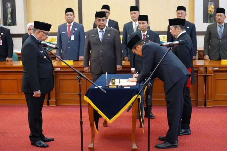 Gubri Edy Natar Nasution Lantik 21 Pejabat Eselon II Pemprov Riau, Ini Dia Daftarnya