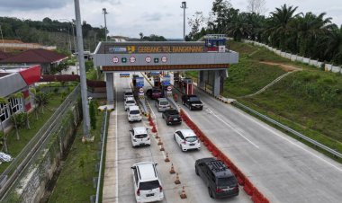 Selama Libur Nataru, 12.000 Kendaraan Lewati Jalan Tol Bangkinang-Koto Kampar