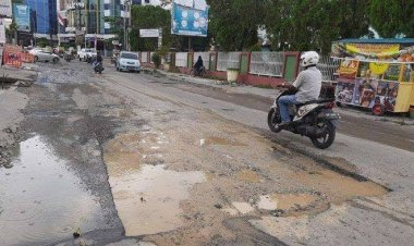 Pemko Pekanbaru Siapkan Anggaran Rp 15 Miliar Perbaiki Jalan Rusak Tahun Ini
