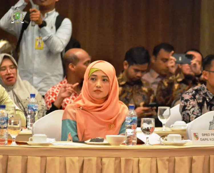 Anggota Komisi II DPRD Provinsi Riau Yuliawati Hadiri Forum Konsultasi Publik RPJPD Pekanbaru 2025-2045