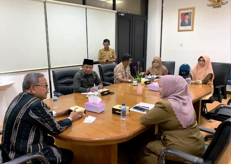 Bahas Kedisiplinan dan Kode Etik, BK DPRD Provinsi Riau Kunjungan Kerja Observasi ke Sumatera Barat