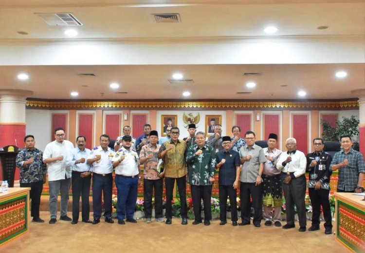 Bahas Jalan Khusus Kendaraan ODOL, Ketua Komisi IV DPRD Provinsi Riau Gelar Rapat Bersama Dishub Riau