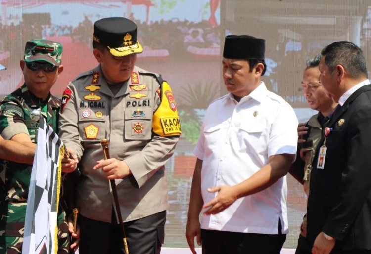 Wujudkan Pemilu Damai Berkeselamatan 2024, Ketua DPRD Provinsi Riau Yulisman Hadiri Deklarasi Bersama Tertib Lalu Lintas