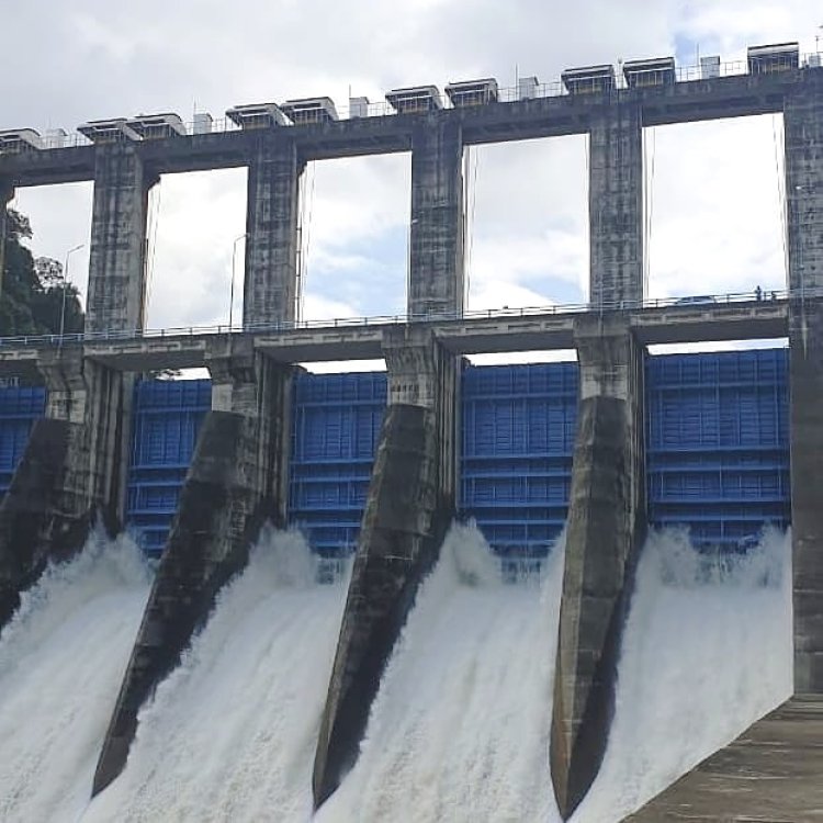 PLTA Koto Panjang Turunkan Bukaan Pintu Pelimpahan Air Waduk 5 x 50 Cm, Permukaan Sungai Menurun