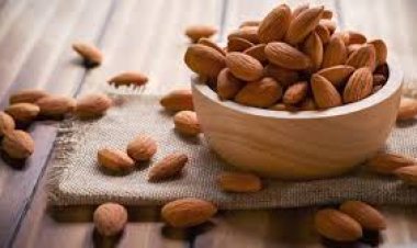 5 Manfaat Ngemil Kacang Almond Setiap Hari bagi Kesehatan